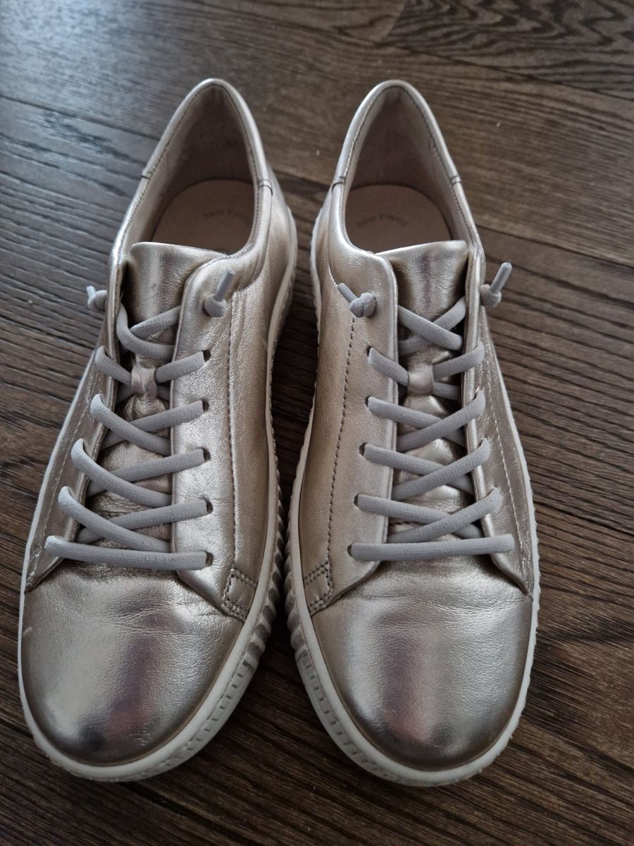 Gabor Chaussures femmes: Gabor Sneaker silber Grösse 37,5 – D'occasion à Wohlen AG par Coco_91