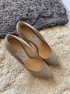 Jimmy Choo Chaussures femmes: Jimmy Choo Romy Suede Pumps Light Grey Size 37 – Neuf (Voir description) à Bernhardzell par Sunka0 5