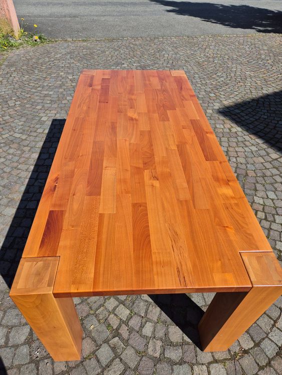 Massiver Esstisch Kirschbaumholz Schönes Design | Kaufen auf Ricardo