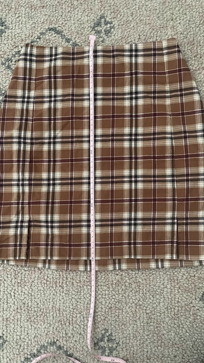 Brandy Melville Gonne: Brandy Melville Mini Rock / Skirt – Usato da Oetwil am See venduto da ser_j95v 2