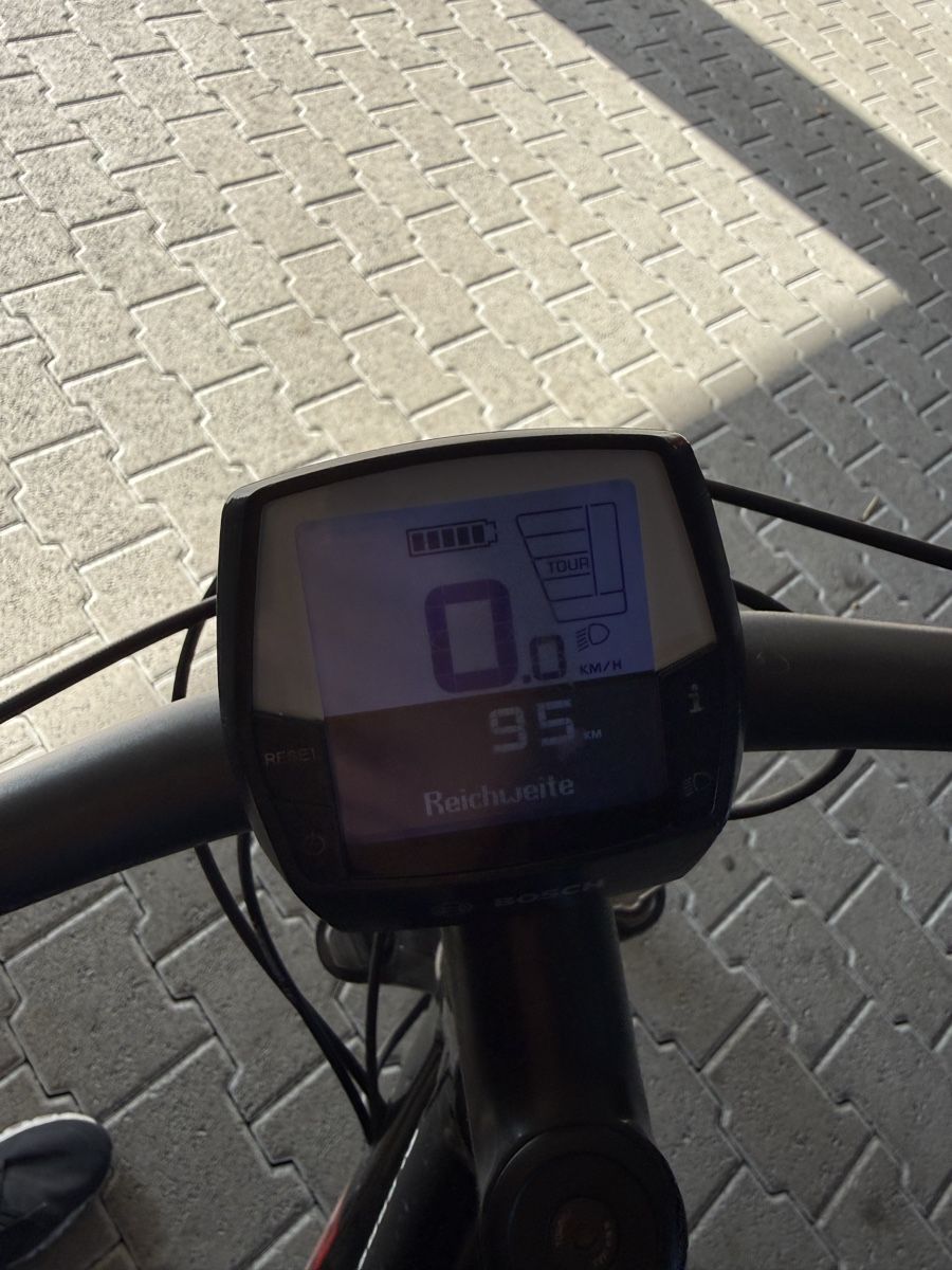 Diamant Vélos: Schwarzes Diamant E-Bike – D'occasion à Aarau par joe_lnh6 2
