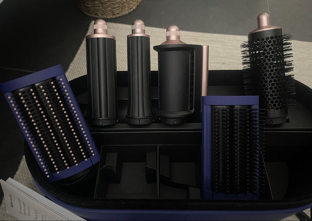 Dyson Asciugacapelli: Dyson Airwrap Multi-Styler Complete HS05 - Limited Edition – Nuovo (secondo la descrizione) da Maienfeld venduto da Selina_1919 3