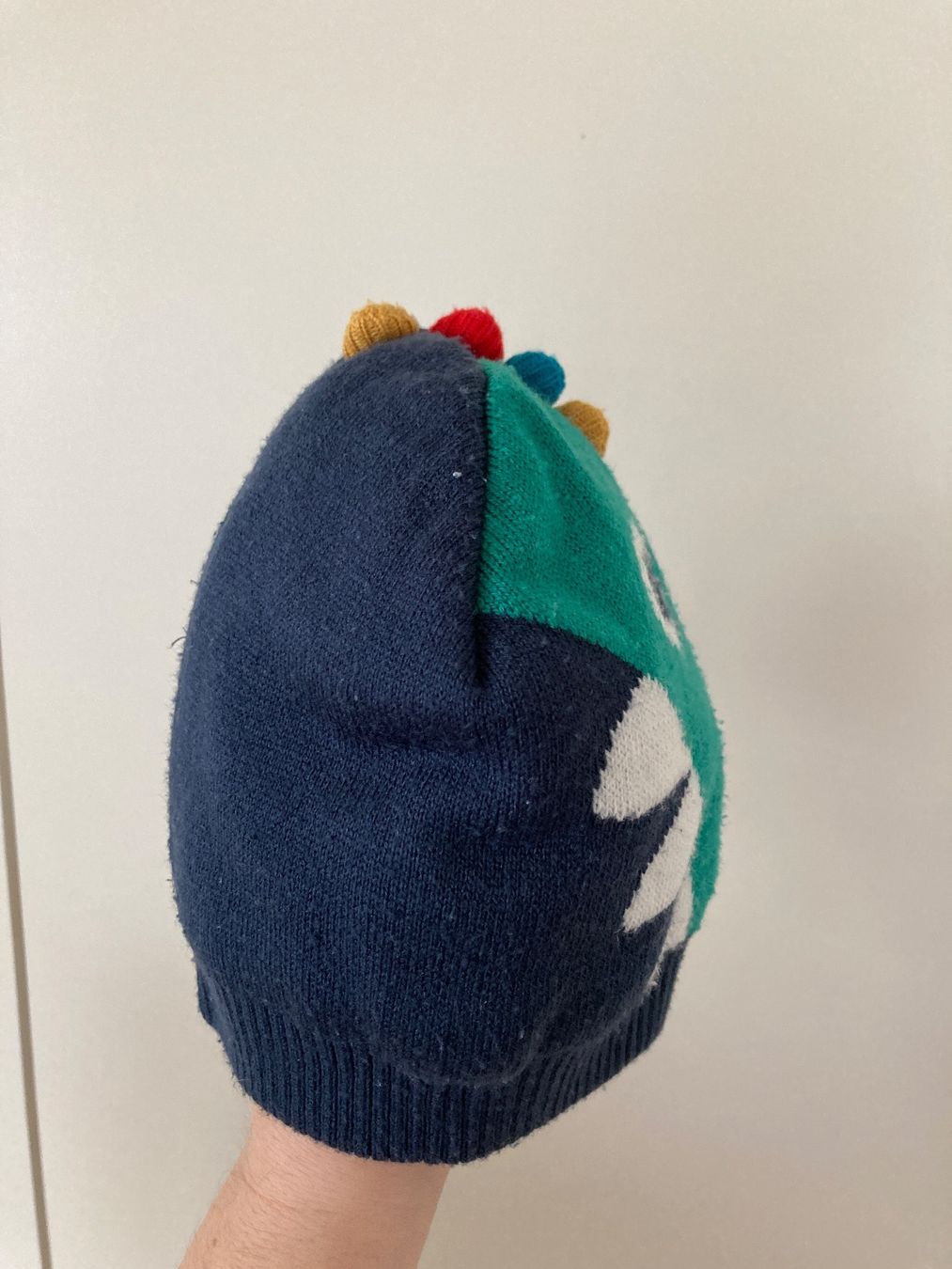 Altro abbigliamento per bambino: Dino Winterkappe 1-2 Jahre – Usato da Münchenstein venduto da nuk2018 1