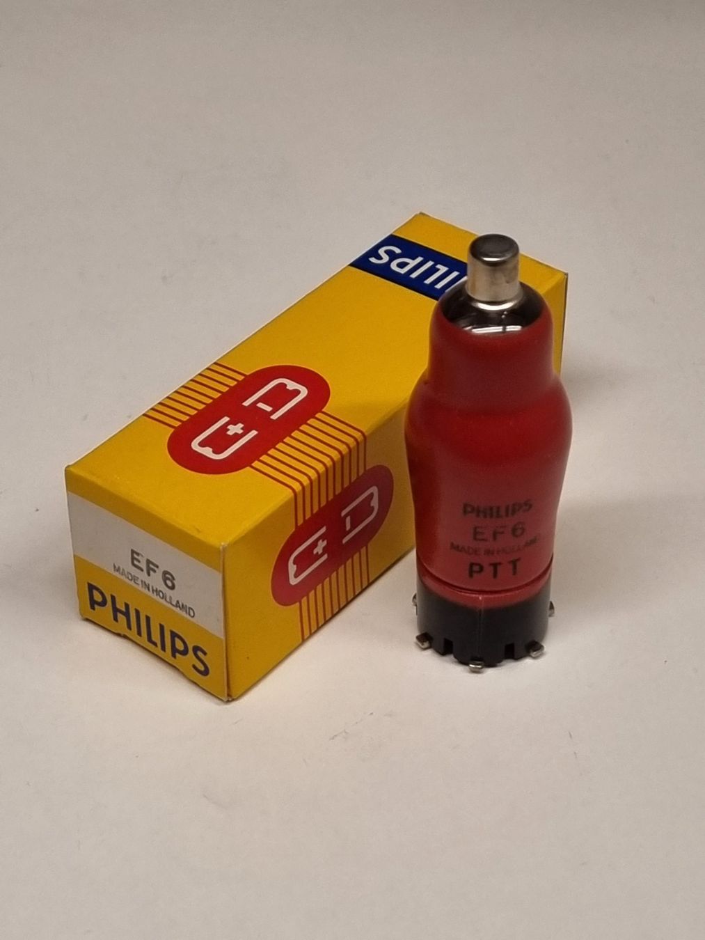 Composants électroniques: PHILIPS EF6 – Neuf (Voir description) à Wettingen par Xtra0