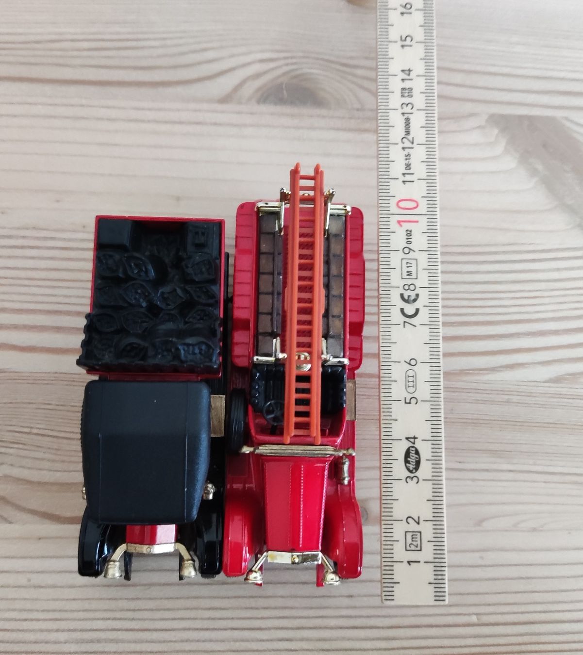 Matchbox Modellini d'auto: Match Box Autos – Usato da Chur venduto da Nisami 8