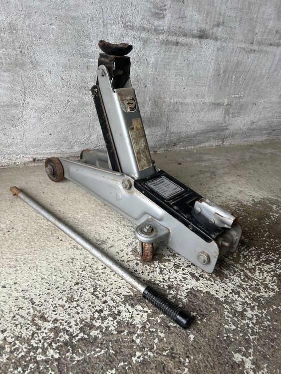 SW-Stahl Ersatzrolle Für Wagenheber - Robuste Lenkrolle Für Rangierheber 20720L