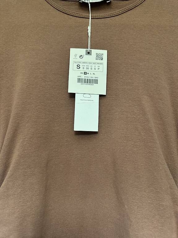 Robes: Midikleid / Zara Dress – D'occasion à Basel par Spielzeugverkauf 1