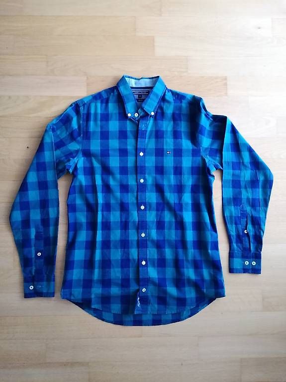 Hemden: Tommy Hilfiger Hemd, Grösse M slim fit – Gebraucht aus Sargans von FrMa94