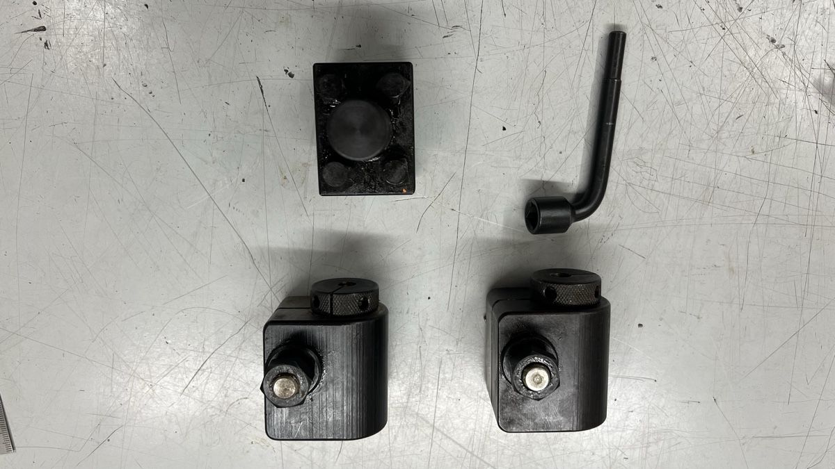 Schaublin Tous les outils: Schaublin / porte outils fixe – D'occasion à Les Bayards par gerbus 1