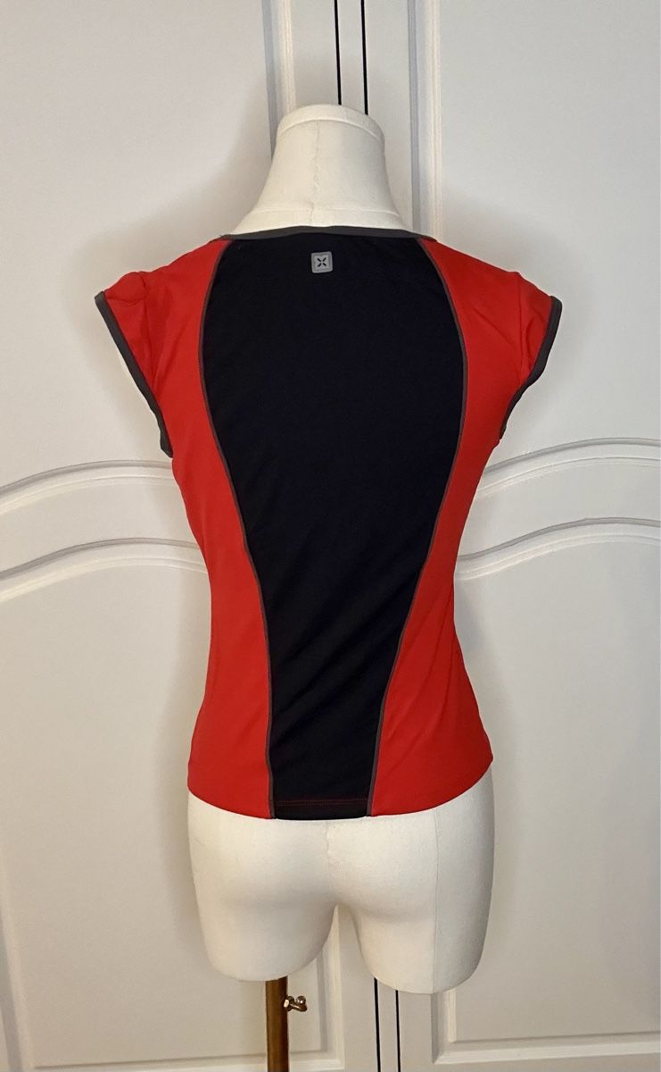 Nike Top: Nike sporttop m top – Usato da Pfaffhausen venduto da Klaras_second_hand 2