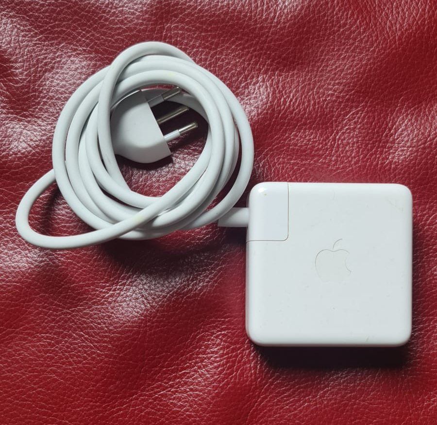 Apple Unità & Adattatore: Apple USB-C Power Adapter – Usato da zürich venduto da R-N-J