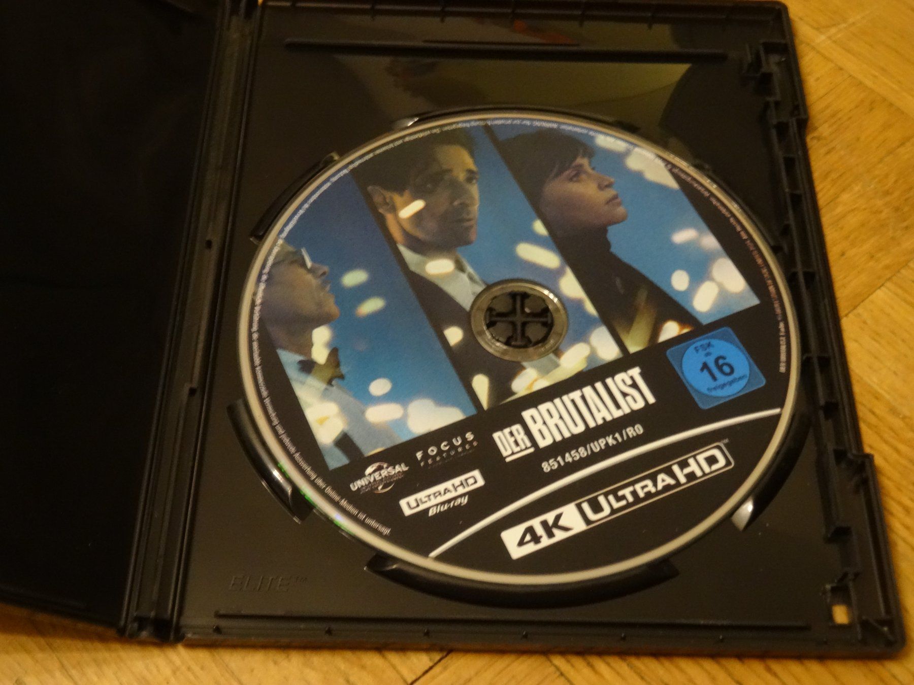 Alle DVDs: Der Brutalist 4K UHD ULTRA HD BLU-RAY – Gebraucht aus Olten von Disc-Verkauf 1