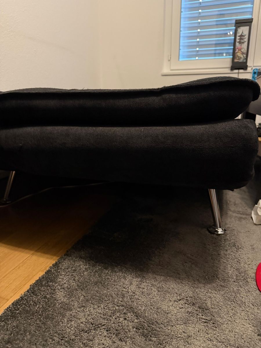 Sofas: Schwarzes Schlafsofa, bequem und platzsparend! – Gebraucht aus Dietlikon von AlexPaokGr4 1