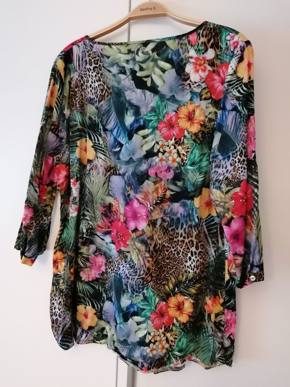 Gerry Weber Tuniken: Schöne Tunika GERRY WEBER, Grösse 42 – Neu (gemäss Beschreibung) aus St. Margarethen TG von Mapy1 1