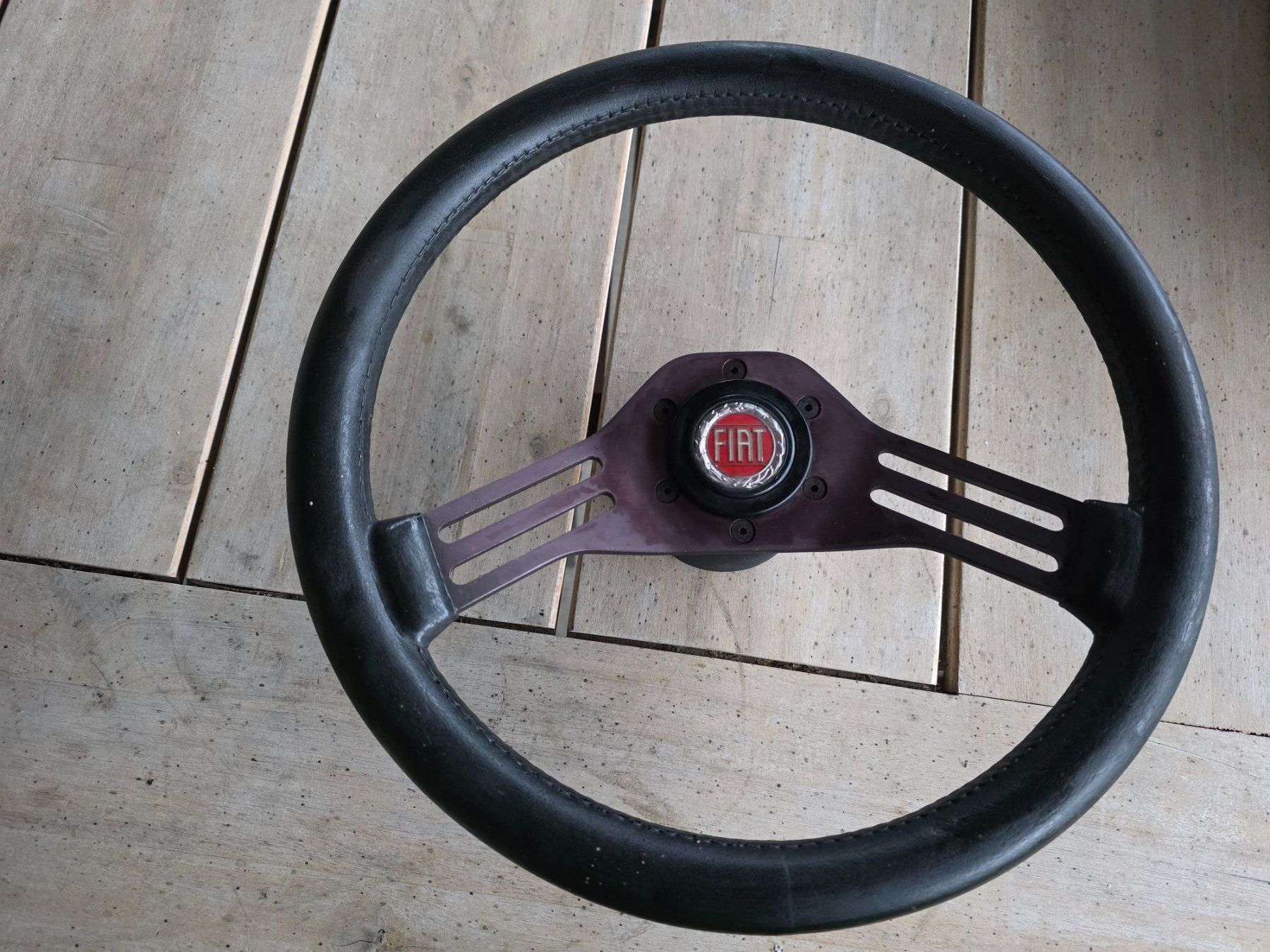 Fiat Toutes les pièces auto: altes Oldtimer Lenkrad Fiat Auto Zubehör – D'occasion à Walterswil BE par Lonitti 8