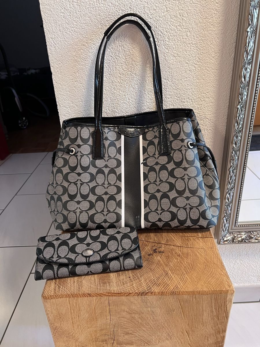 Coach Taschen für Damen: Coach Handtasche mit Geldbörse. – Gebraucht aus Herznach von Dalloway 6