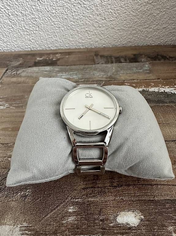 Montres: Damen Uhr  – D'occasion à Zofingen par Liv.Romy 4
