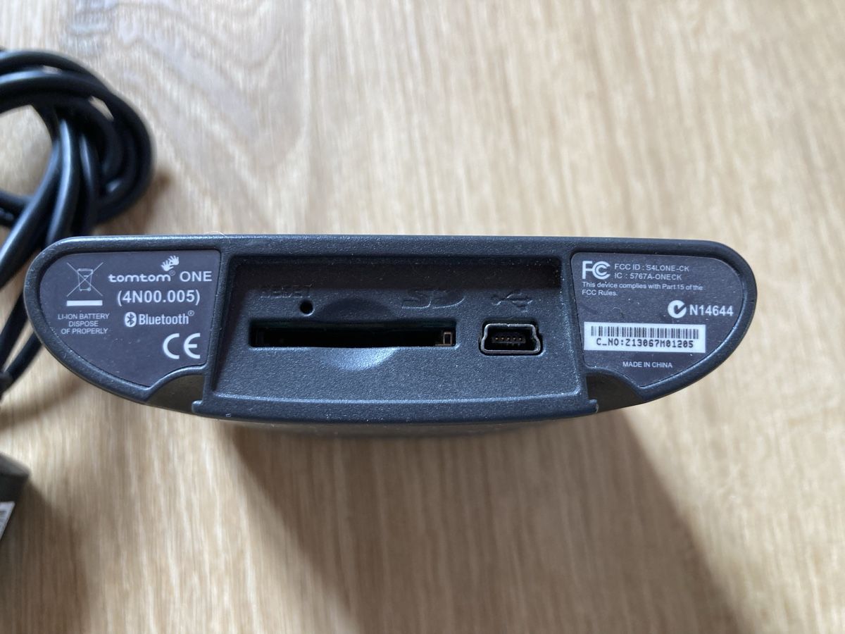 Tomtom Navigationsgeräte: TomTom One Navi! – Gebraucht aus Wichtrach von Queensparkunite 1