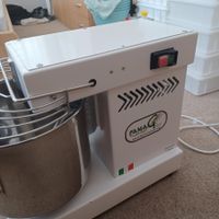Fama Teigknetmaschine weiss guter Zustand