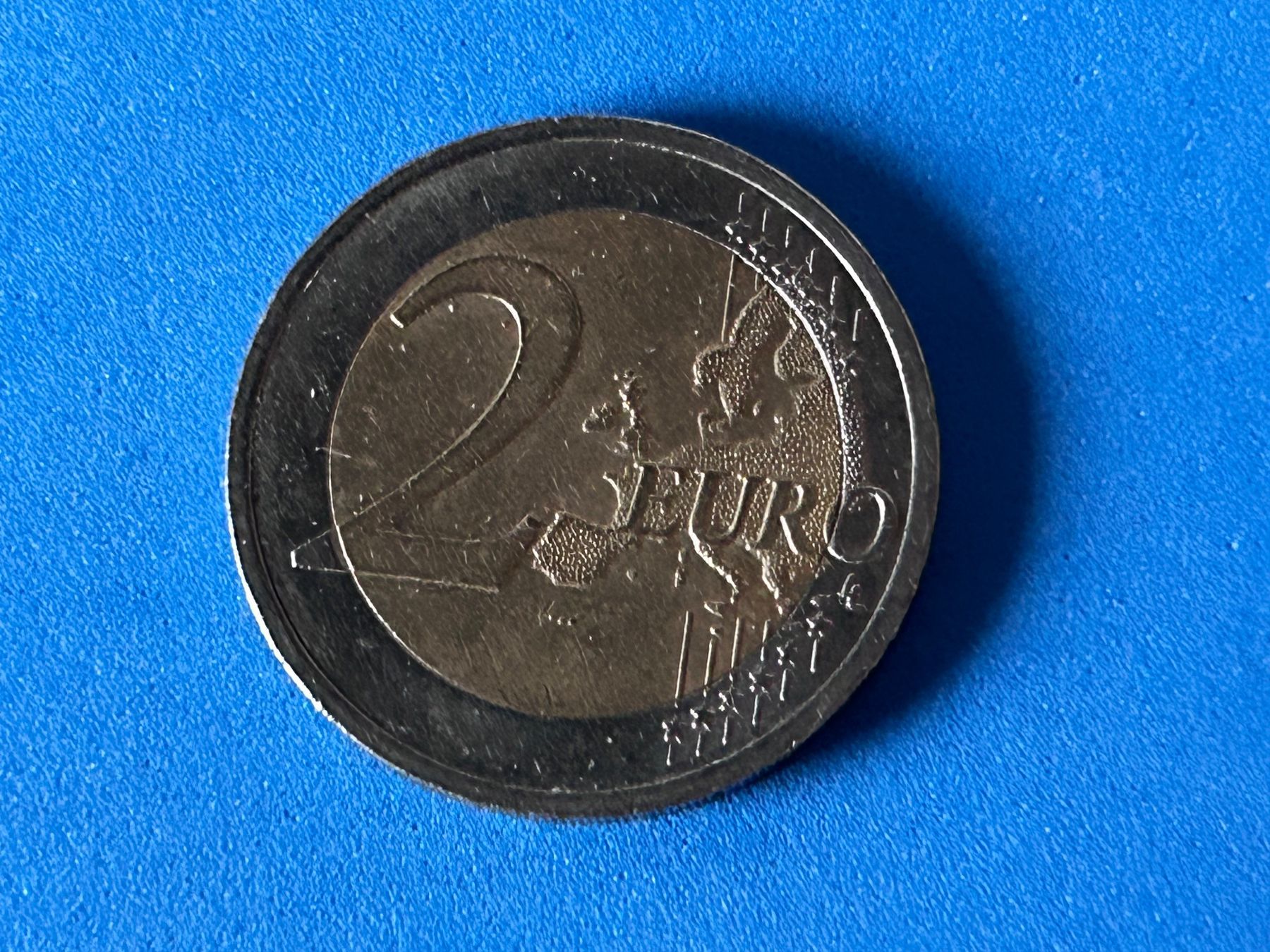 Tutti le monete: Slovakia - 2 Euro 2011 Circulated – Usato da Corcelles NE venduto da AJKader 5