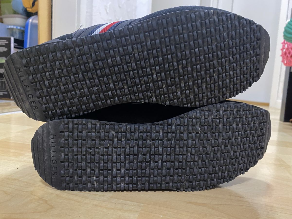 Tommy Hilfiger Scarpe da uomo: TOMMY HILFIGER Herren Grösse EUR 41 – Usato da Buochs venduto da mel_dc2n 5