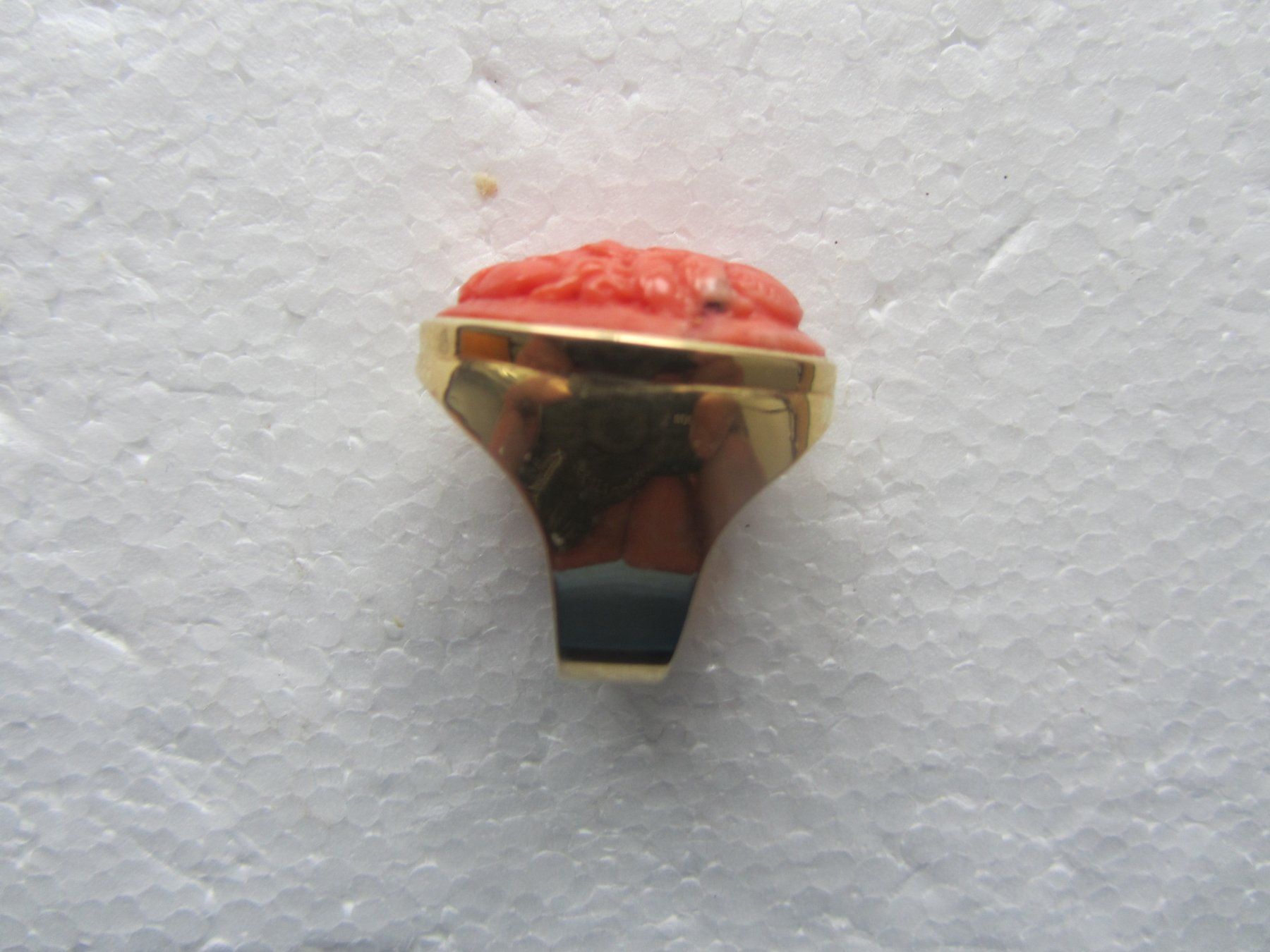 Anelli: Grosser Korallen-Kamee Ring,18 K.Gold – Usato da Luzern venduto da Lucernauno 2