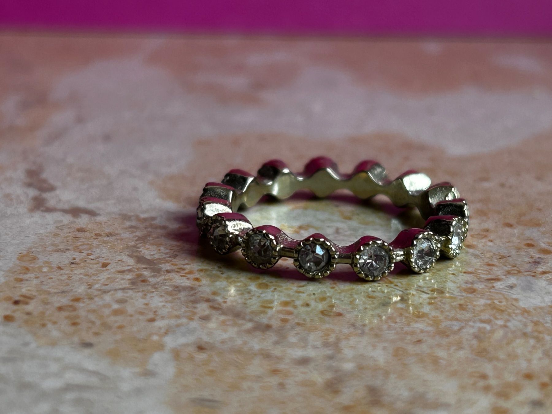 Ringe: Fingerring mit weissen Strasssteinen (61) – Gebraucht aus Laufen von Bellavitaboom 4