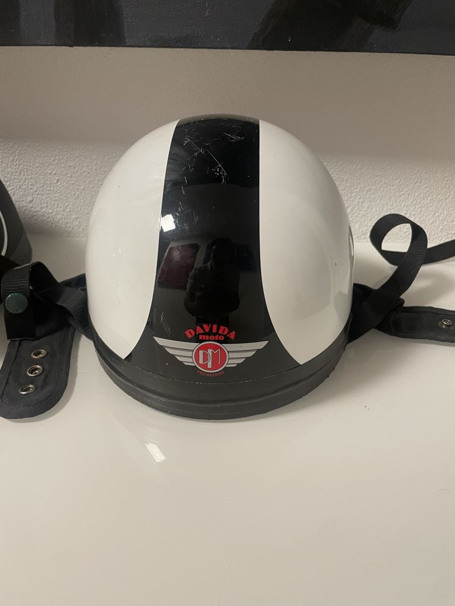 Casques & visières: Motorradhelm Davida Gr M  – D'occasion à Lausen par artehome