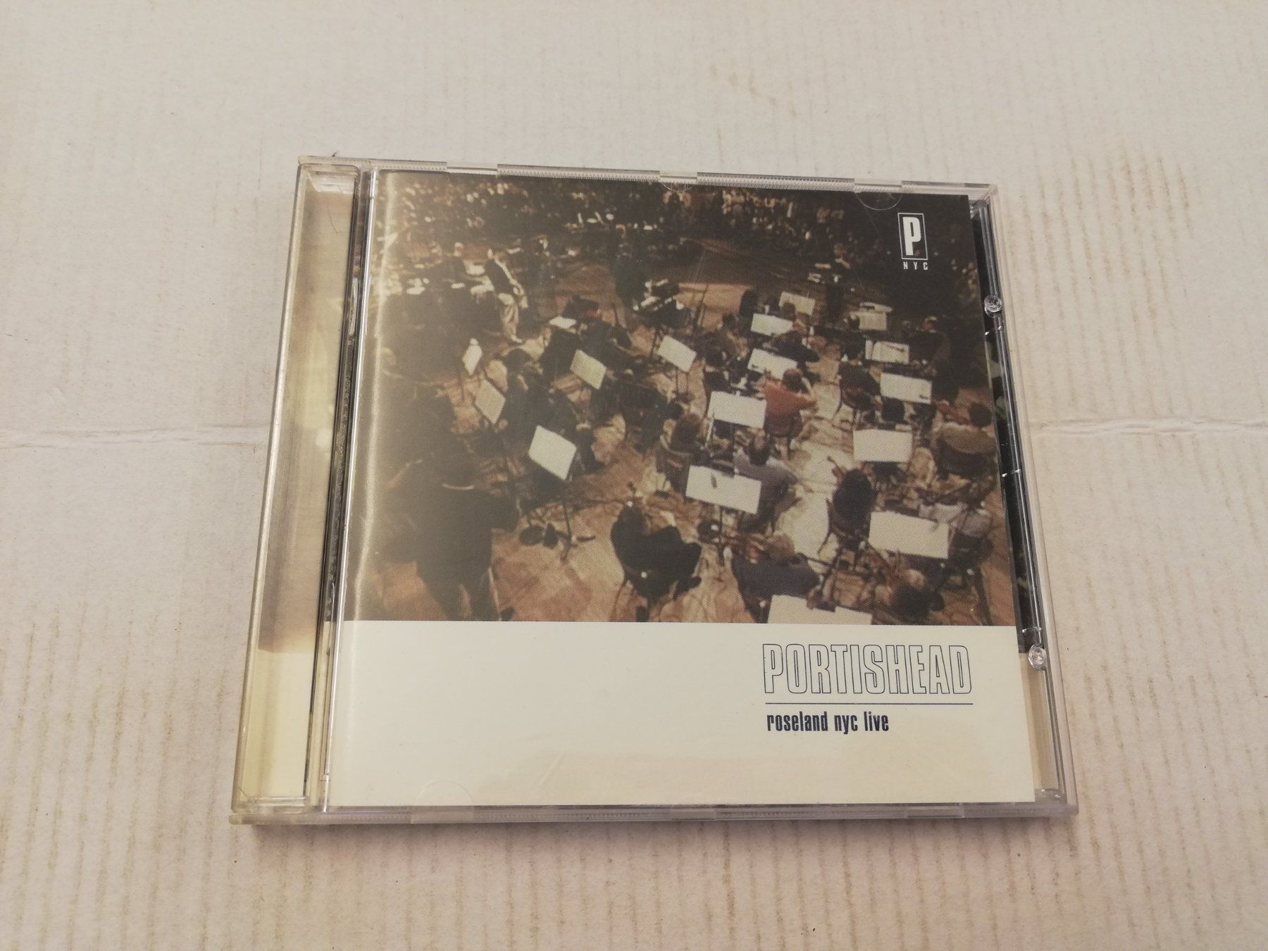 CD: PORTISHEAD - ROSELAND NYC LIVE – Usato da Bern venduto da Vinylsound.ch