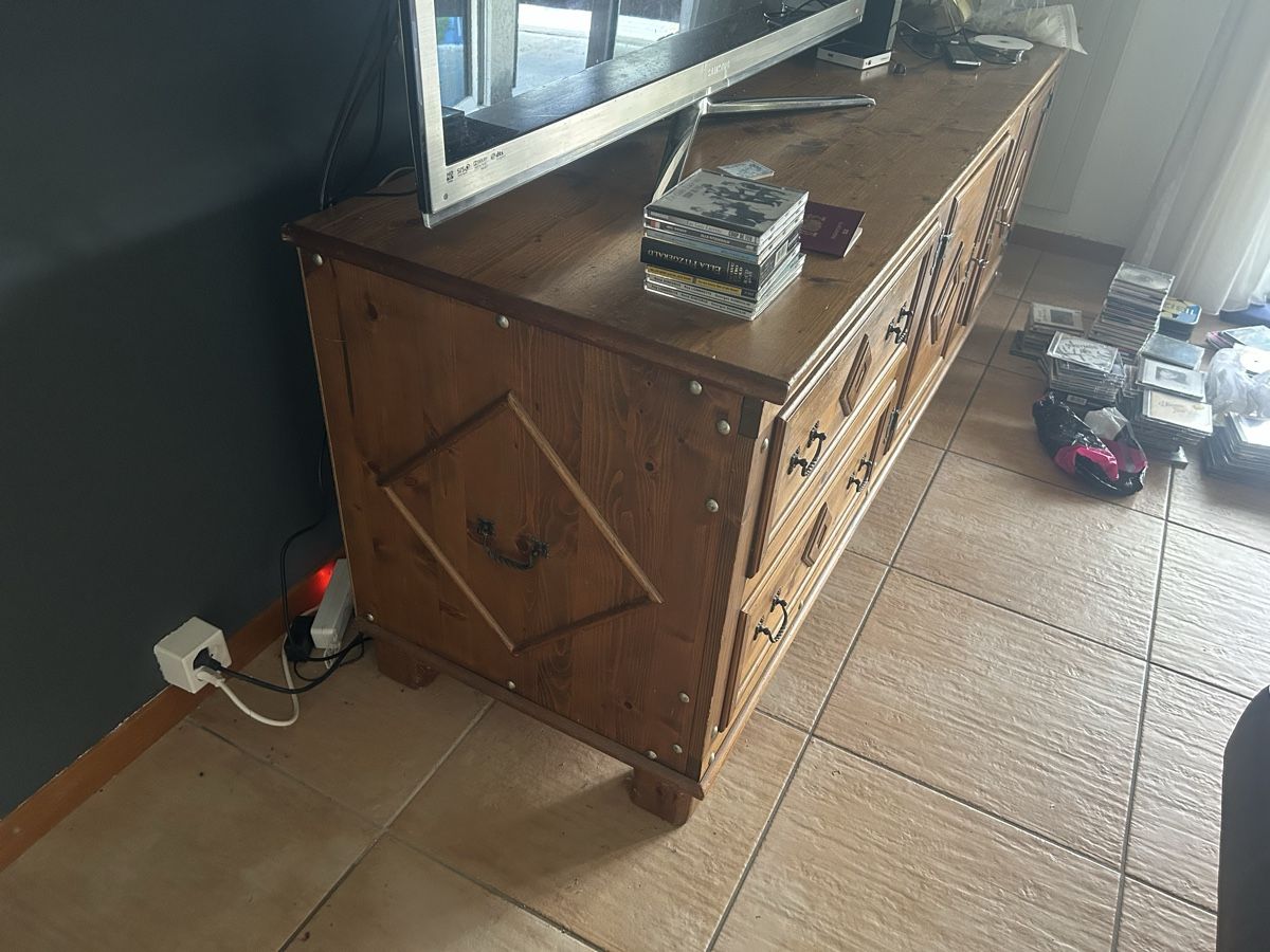 Kommoden: Commode en bois  – Gebraucht aus La Neuveville von Santiago04 2