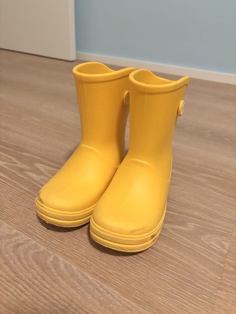 Scarpe per ragazzi: Gelbe Kinder Gummistiefel – Usato da Aesch BL venduto da Kliana 1