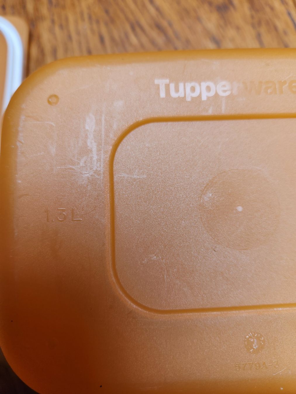 Tupperware Contenitori & Simili: Tupperware Junge Welle 1.3l – Usato da Gstaad venduto da Meiel2020 2