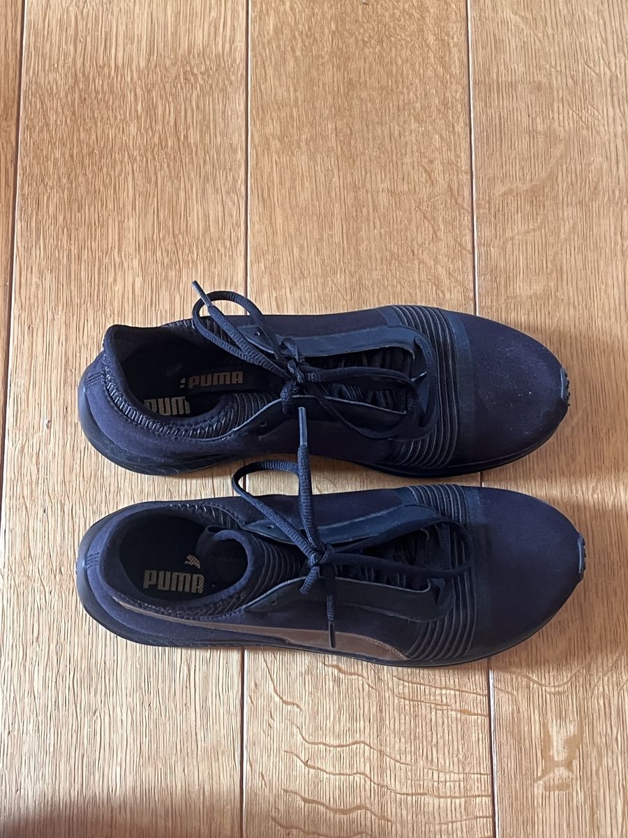 Puma Scarpe da donna: Puma Schuhe getragen – Usato da Thun venduto da stu_lh2z 2