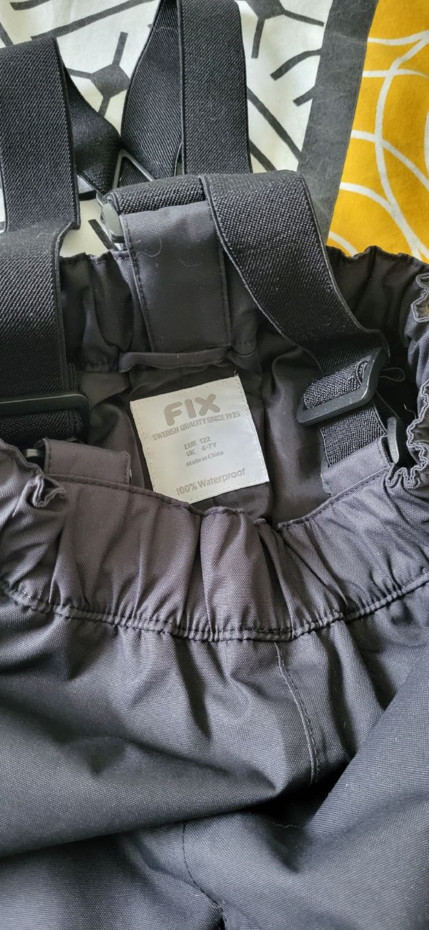 Sci: Pantalon de ski FIX, Imperméable, Taille 128/8 ans – Usato da la tour de peilz venduto da alegre02 1