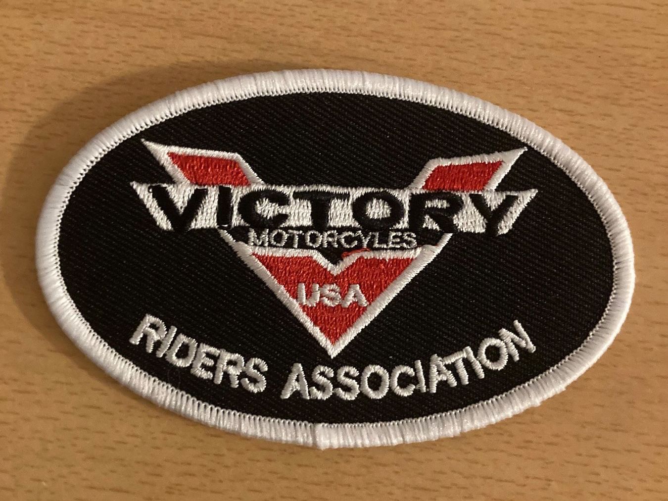 Toppe: Victory Motorcycles Patch Aufnäher Sticker 1051 – Nuovo (secondo la descrizione) da Horn venduto da abutre72