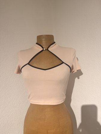 Top rose d'été à col montant - Taille XS - Élégant!