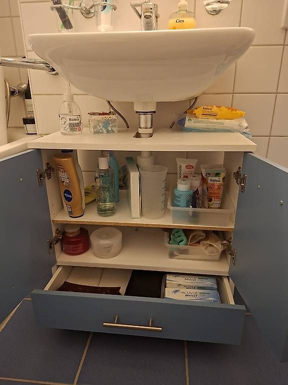 Mobili per bagno: Badzimmer Unterschrank – Usato da Zürich venduto da swi_2l72 1