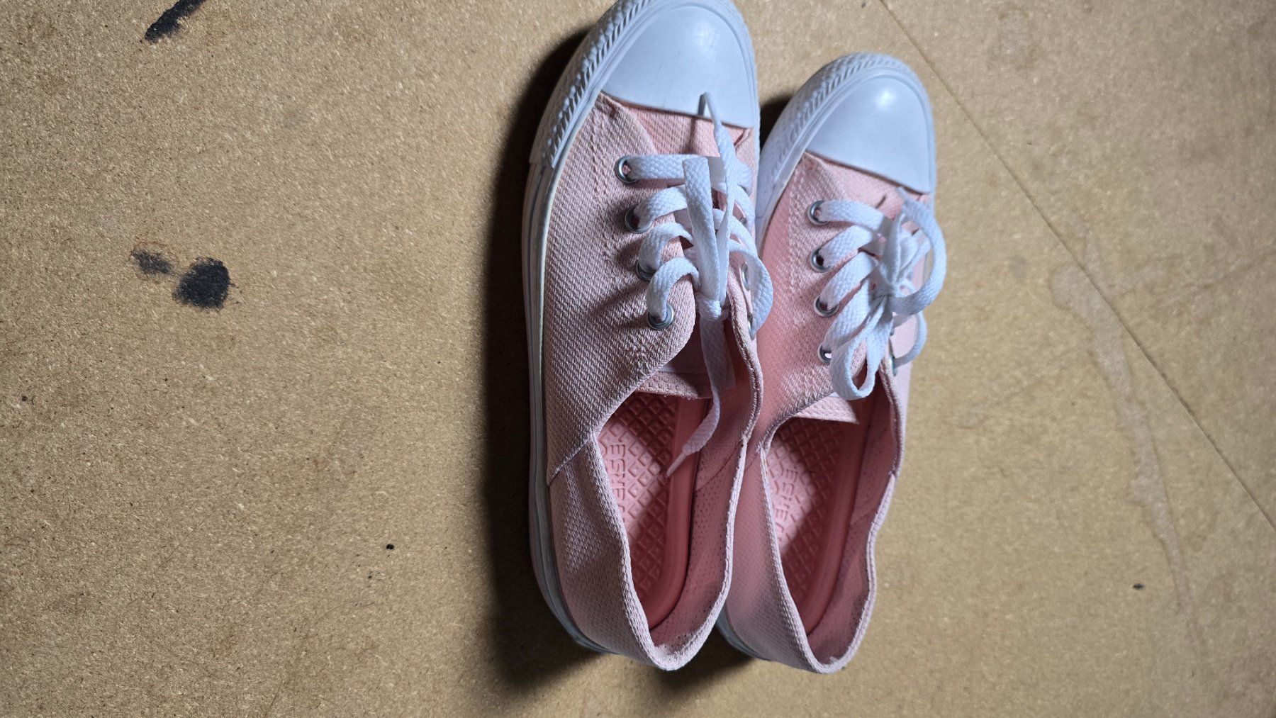 Converse Scarpe da donna: Converse low EU 37.5, kaum getragen – Nuovo (secondo la descrizione) da Oeschgen venduto da drb_p57r 1