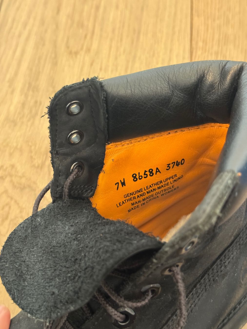 Timberland Damenschuhe: Timberland Boots schwarz – Gebraucht aus Zürich von RicardoExplorer 2