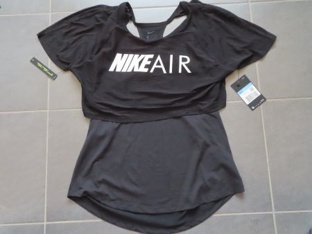 NIKE Sportshirt Gr.M schwarz ***NEU***