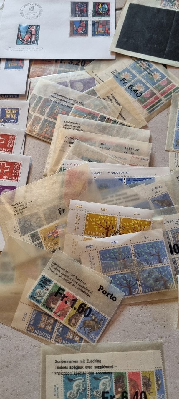 Alle Briefmarken: SCHWEIZ: SAMMLUNG-FDC,MARKEN MIT E.T + POSTFRISCH INKL. NOM. – Gebraucht aus Heimenschwand von Valvora 4
