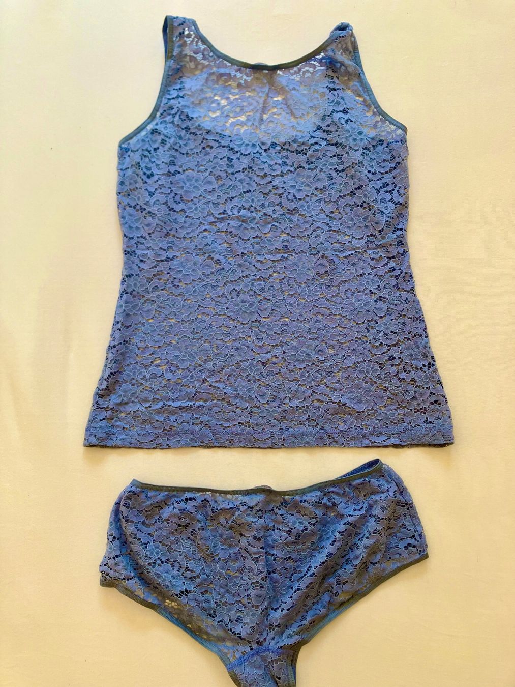 Hanro Négligés & Pyjamas: Hanro Spitzenpyjama-Set, Blau, S – D'occasion à Zürich par mou_j96c 1