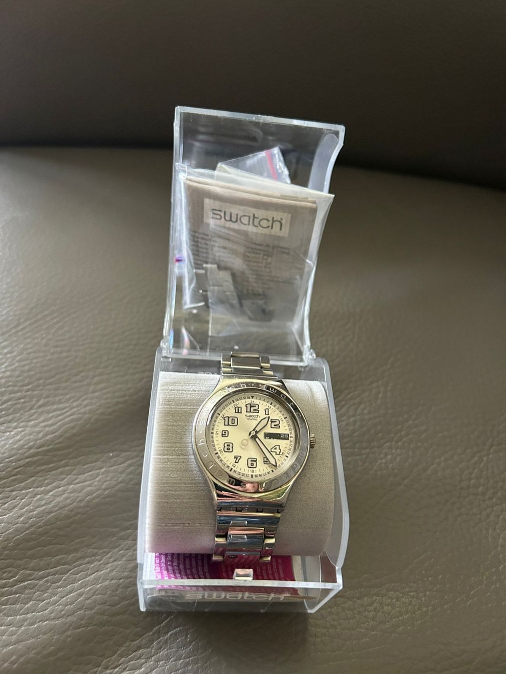 Swatch Uhren: Swatch cinturino in acciaio – Gebraucht aus Melano von H-Sara
