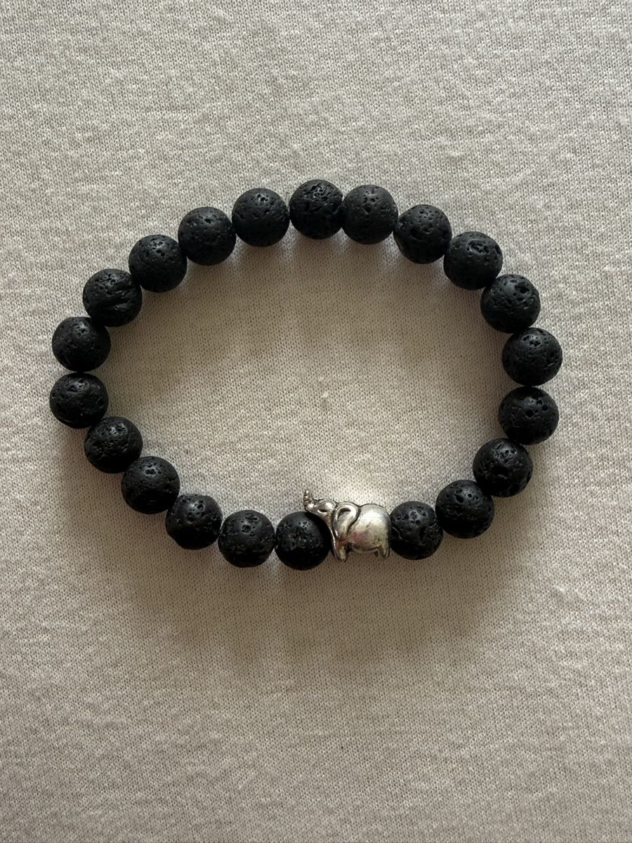Bracciali & Braccialetti: Lavaarmband mit Elefantenanhänger – Nuovo (secondo la descrizione) da Muolen venduto da Jassii97