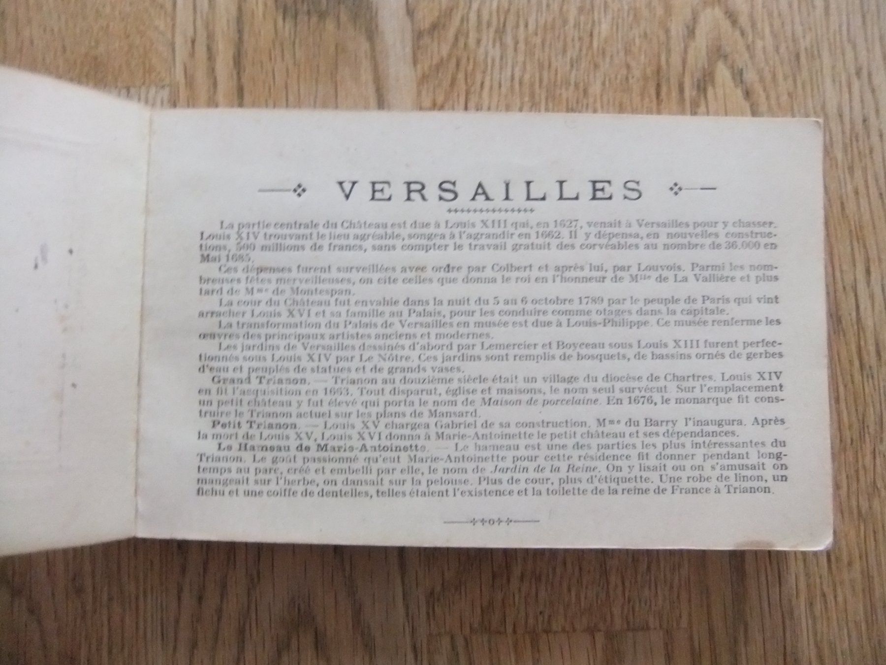 Cartoline postali: 48 antike Ansichtskarten (Buch) Versailles Frankreich – Usato da St. Niklaus VS venduto da wunschlos54 1