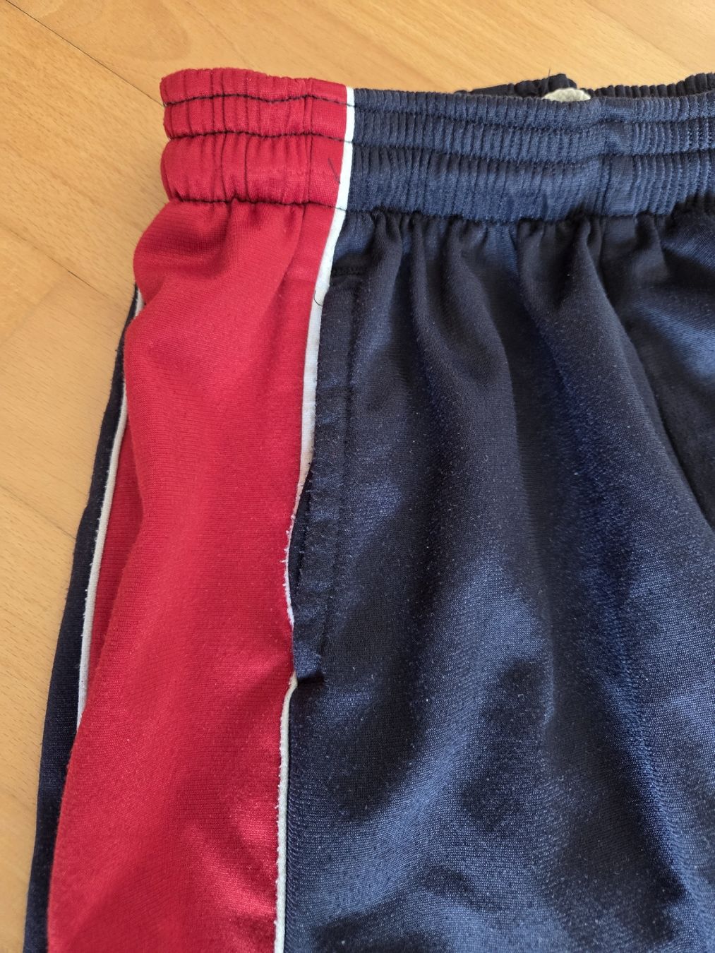 Adidas Pantaloni: Hose Trainerhose Adidas – Usato da Birr venduto da SonjaB84 1