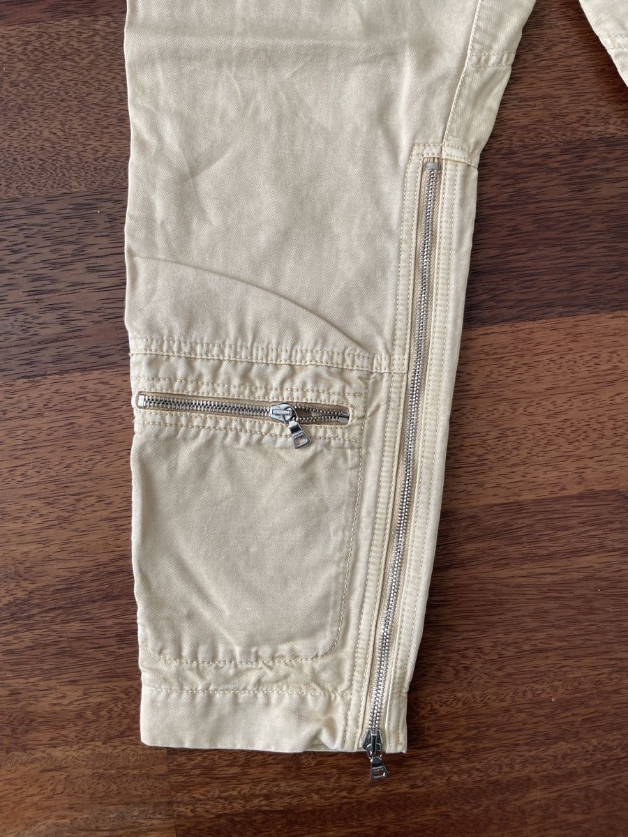 Prada Pantaloni: Prada - Hose beige vintage Grösse 42 – Usato da Zürich venduto da Rollladen 1