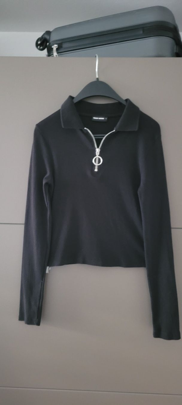 Zara Lots de vêtements: Zara jean  & sweat TW  taille 40/ coton – Neuf (Voir description) à Vevey par x_y_f 3