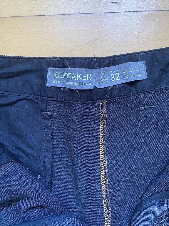 Pantalons: Kurze Hose Icebreaker – D'occasion à Ostermundigen par Idunn 1