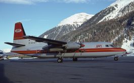Dia Flugzeug Fokker F-27 der SAT Deutschland in Samaden 1978